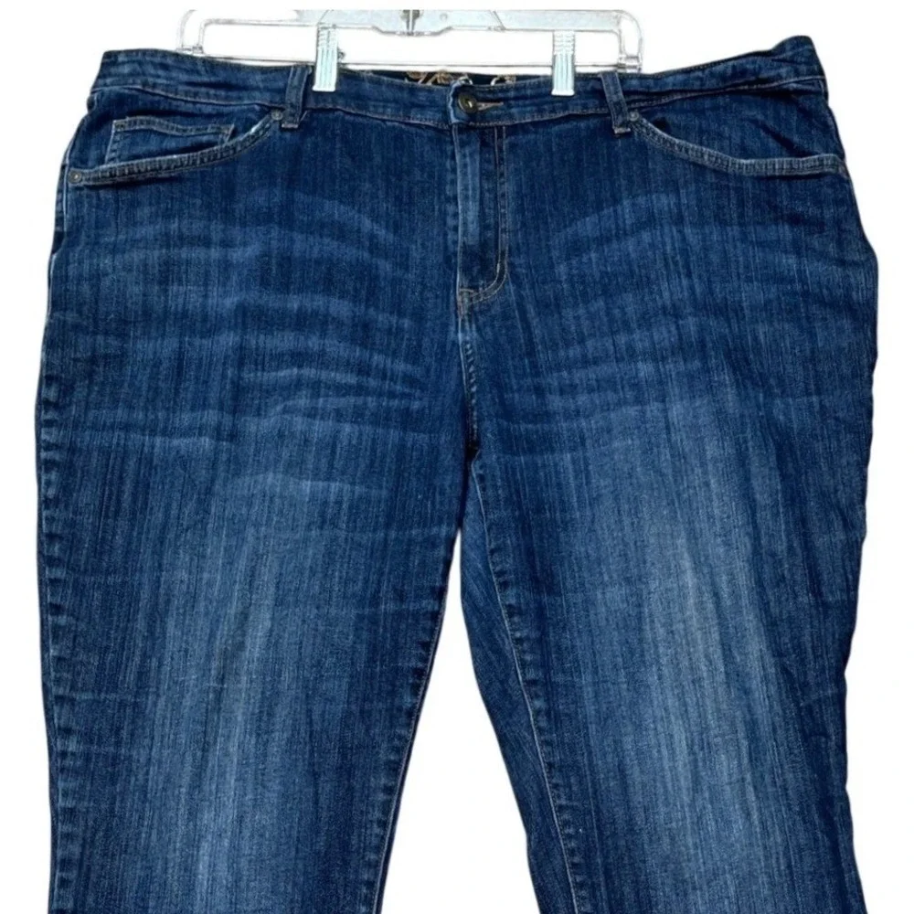 St. Johns Bay Jeans Womens 20W 44x25 Dark Blue Straight Leg Denim 5-Pocket Twill